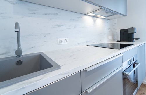 Augsburg-Goggingen Apartment | Apartment with swimming pool