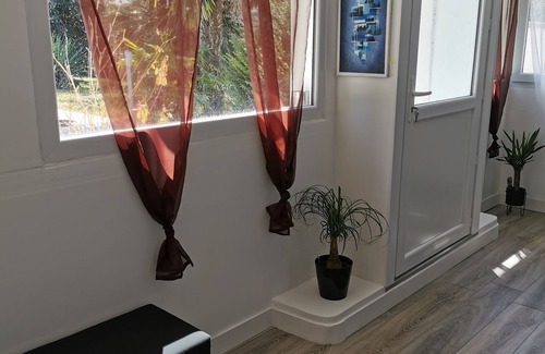 Le Barp Apartment | Apartment with swimming pool, garden Near forest Bassin Arcachon, Bordeaux