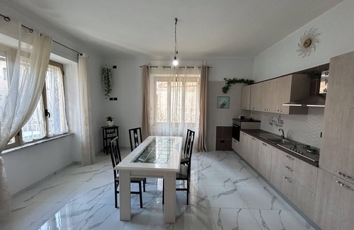 Mariglianella Apartment | Apartment with terrace