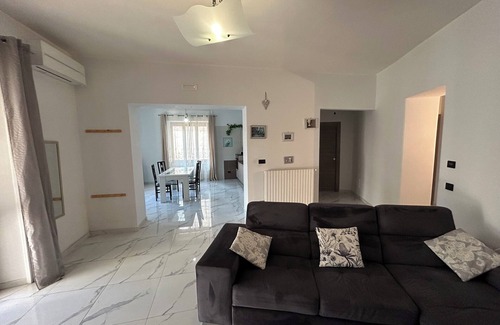 Mariglianella Apartment | Apartment with terrace