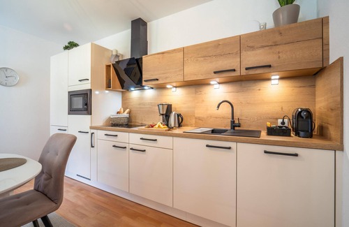Sautens Apartment | Apartment with terrace, Ski bus in front of door