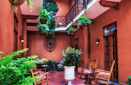 Casco Viejo Apartment | Apartment with the services of a boutique hotel-Heart of Old town(Casco Antiguo)