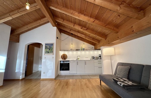 Untergrainau Apartment | Apartment with Zugspitze view