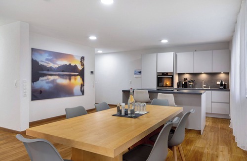 Rheinhausen Apartment | Apartment 'Wohnung 4' with Balcony and Wi-Fi