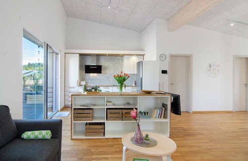 Otterswang Apartment | Apartment 'Wohnung Ahorn' with Shared Terrace, Balcony and Wi-Fi