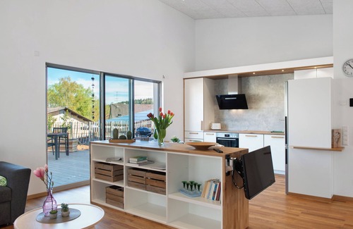 Otterswang Apartment | Apartment 'Wohnung Ahorn' with Shared Terrace, Balcony and Wi-Fi