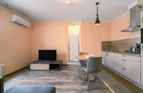 Gau-Odernheim Apartment | Apartment 'Wohnung 4' with Wi-Fi and Air Conditioning