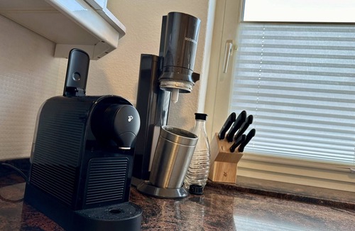 Bahrenfeld Apartment | Apartment 'Wohnung Naehe Volksparkstadion' with Balcony and Wi-Fi