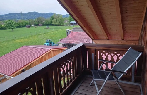Freilassing Apartment | Apartment 'Wohnung Staufenblick' with Mountain View, Balcony and Wi-Fi