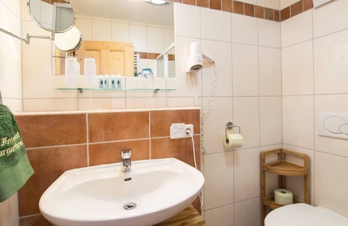 Unterach am Attersee Apartment | Apartment Wolfgangsee - Apartment on the farm Margarethengut am Attersee