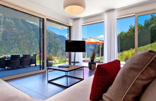 Leontica Apartment | Apartment Zenkei by Interhome