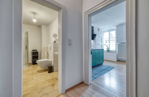 Ebern Apartment | Apartment zum Brunnen (65 sqm) with 2 bedrooms and view of the castle