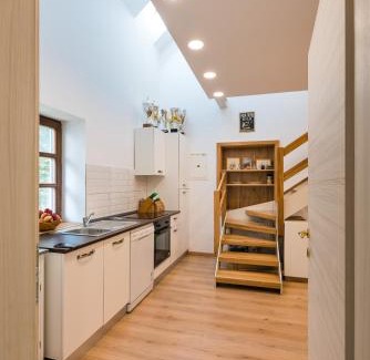 Ivancna Gorica Apartment | APARTMENT ZYNGA - STUD FARM