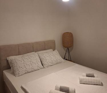 Siroki Brijeg Apartment | Apartment24