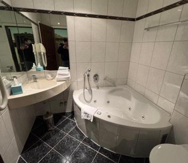 Diedesheim Apartment | Apartmenthaus Wilder Mann