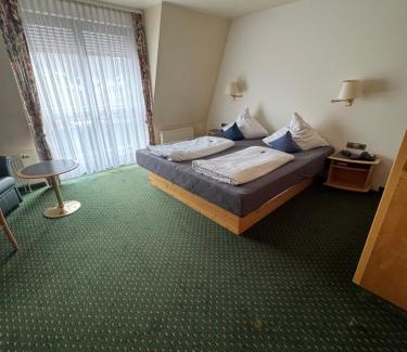 Diedesheim Apartment | Apartmenthaus Wilder Mann