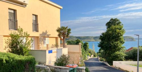 Rtina Apartment | Apartments 4Mios