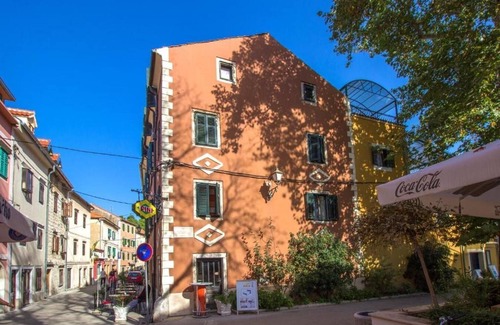Bicine Apartment | Apartments and Rooms Villa Marija (99551-A6) - Skradin