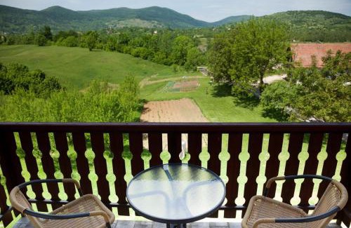 Catrnja House | Apartments and rooms with parking space Smoljanac, Plitvice - 14023