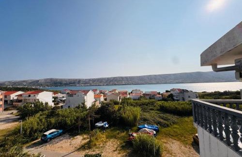 Pag Apartment | Apartments Antonio