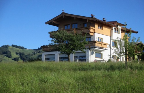 Reith bei Kitzbuehel Apartment | Apartments Alpenblick - vacation apartments with 360° panoramic views in a quiet location