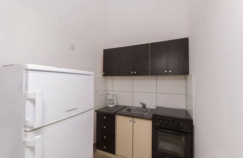 Vlasici Apartment | Apartments Beachfront Ante (28991-A7) - Vlasici - island Pag