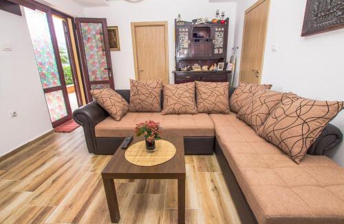 Kotor Apartment | Apartments Beachfront
