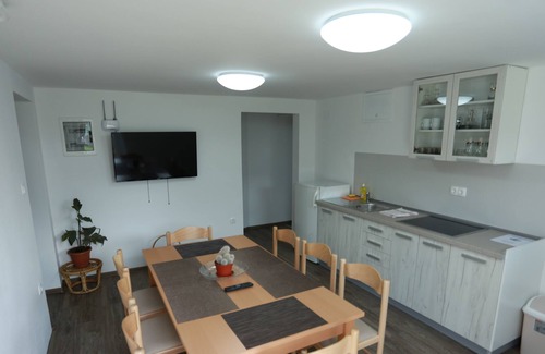 Bled Condo | APARTMENTS BOLDIN BLED BIG GARDEN SWIMMING POOL