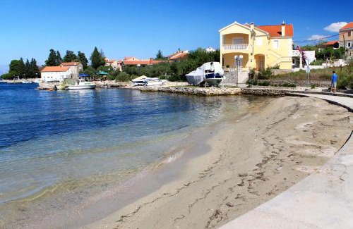 Lukoran Apartment | Apartments by the sea Lukoran (Ugljan) - 836