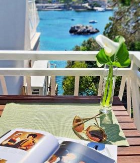 Molunat Apartment | Apartments by the sea - Villa Ana