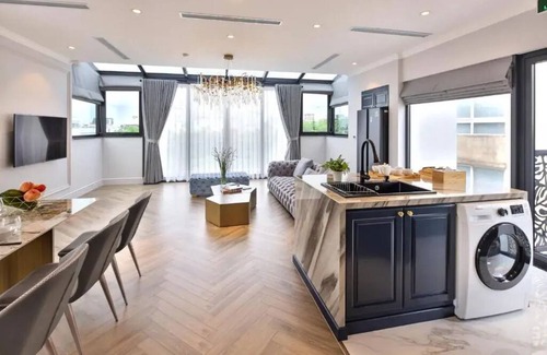 Hai Ba Trung Apartment | Apartments by Vitrine - Loft