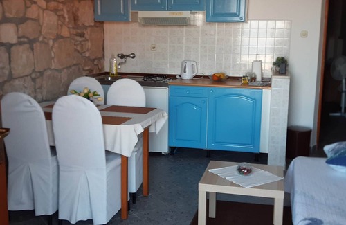Kozarica Apartment | Apartments Cumbelic