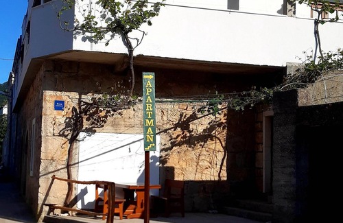 Kozarica Apartment | Apartments Cumbelic
