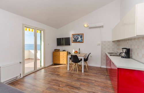 Novalja Apartment | Apartments Daniela Della (58081-A4) - Novalja - island Pag