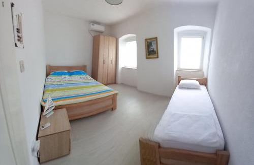 Donja Kostanjica Apartment | Apartments Dabovic