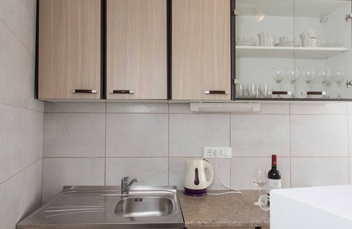 Mlini Apartment | Apartments Djurkovic - Two-Bedroom Apartment with Shared Terrace and Sea View