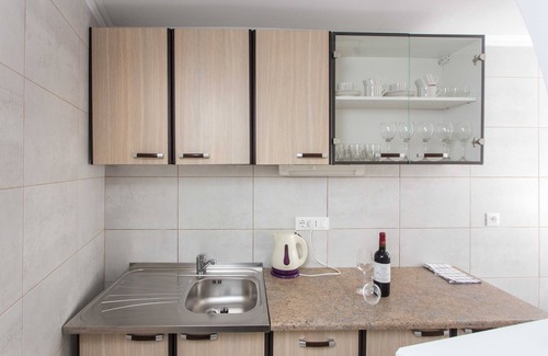 Mlini Apartment | Apartments Djurkovic - Two-Bedroom Apartment with Shared Terrace and Sea View