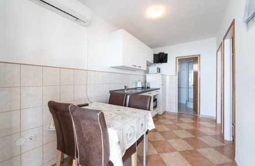 Rtina Apartment | Apartments Edi (105881-A2) - Rtina