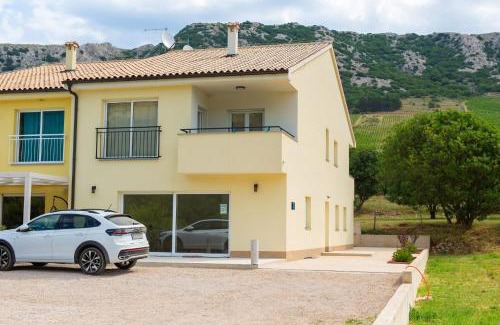 Baska Apartment | Apartments Ena & Leona