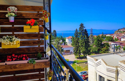 Ohrid Apartment | Apartments FANTASY
