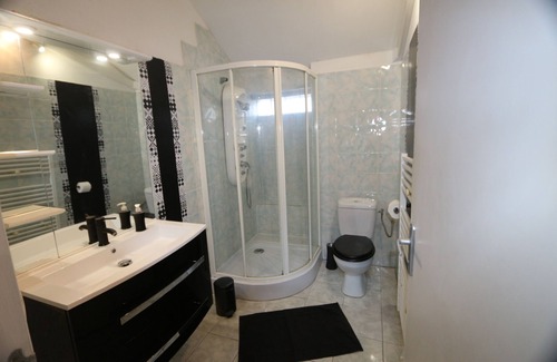 Cholet Apartment | Apartments for 6 people air-conditioned private parking