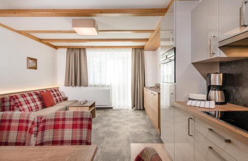 Obertauern Apartment | Apartments & Garni Alpenrose