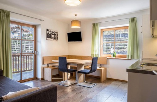 Cornedo All'isarco Apartment | Apartments Gojer Sauvignon