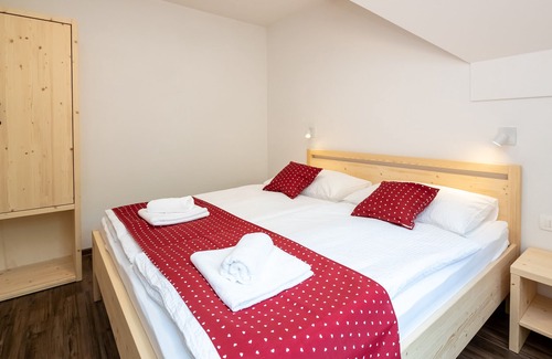 Ukanc Apartment | Apartments Goldhorn Kingdom - One Bedroom Apartment (E)