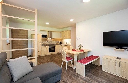 Ukanc Apartment | Apartments Goldhorn Kingdom - Two bedroom apartment with Balcony (C)