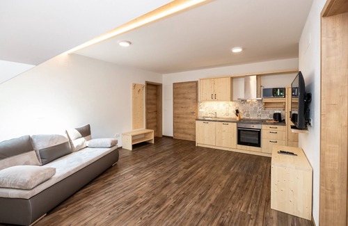 Ukanc Apartment | Apartments Goldhorn Kingdom - One Bedroom Apartment (E)