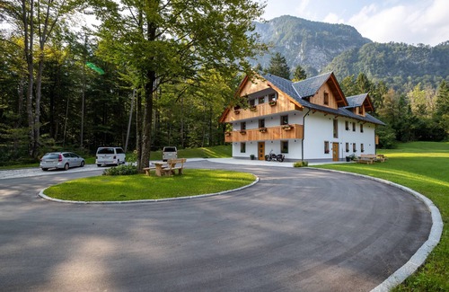 Ukanc Apartment | Apartments Goldhorn Kingdom - One Bedroom Apartment (E)