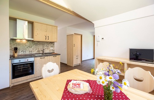 Ukanc Apartment | Apartments Goldhorn Kingdom - Two bedroom apartment with Balcony (F)