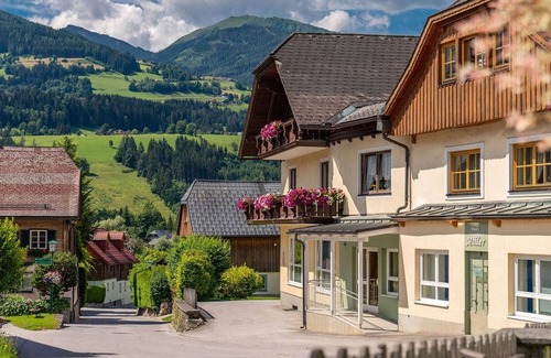 Aich Apartment | Apartments Greisslerei - Apartment, 2 bedrooms, shower, WC