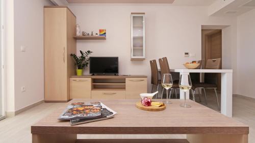 Tucepi Apartment | Apartments Hermes